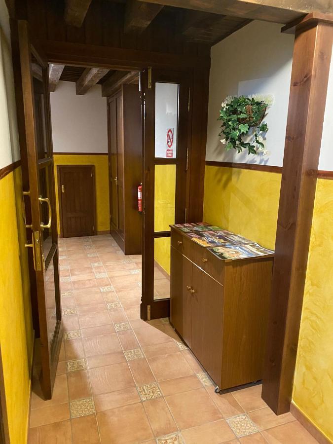 Apartament Mikaela Planta Baja-Con Patio Burgo de Osma Zewnętrze zdjęcie